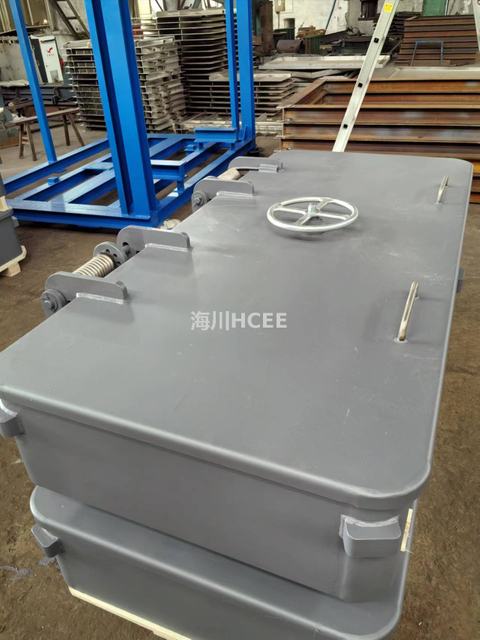 Escotilha à prova de intempéries de ação rápida